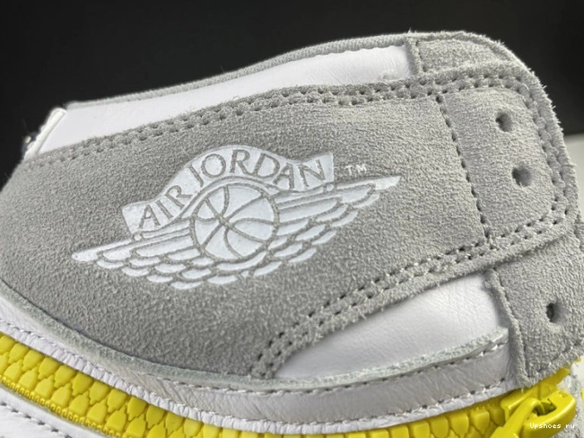 1 Light Smoke Switch High Jordan CW6576-100 - Air 0217